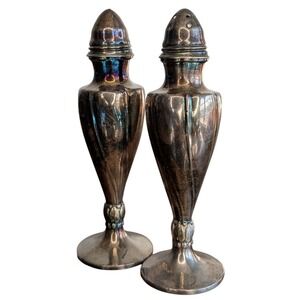 Vintage Viking C15 Silver Plate Salt‎ Pepper Shaker Set Made in Canada Pedestal